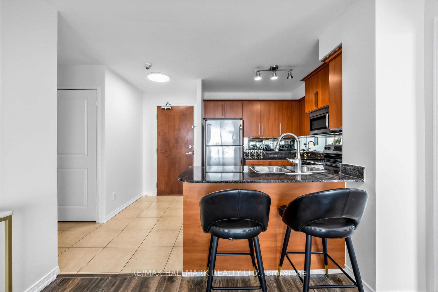 6 Rosebank Drive Unit PH M photo 10