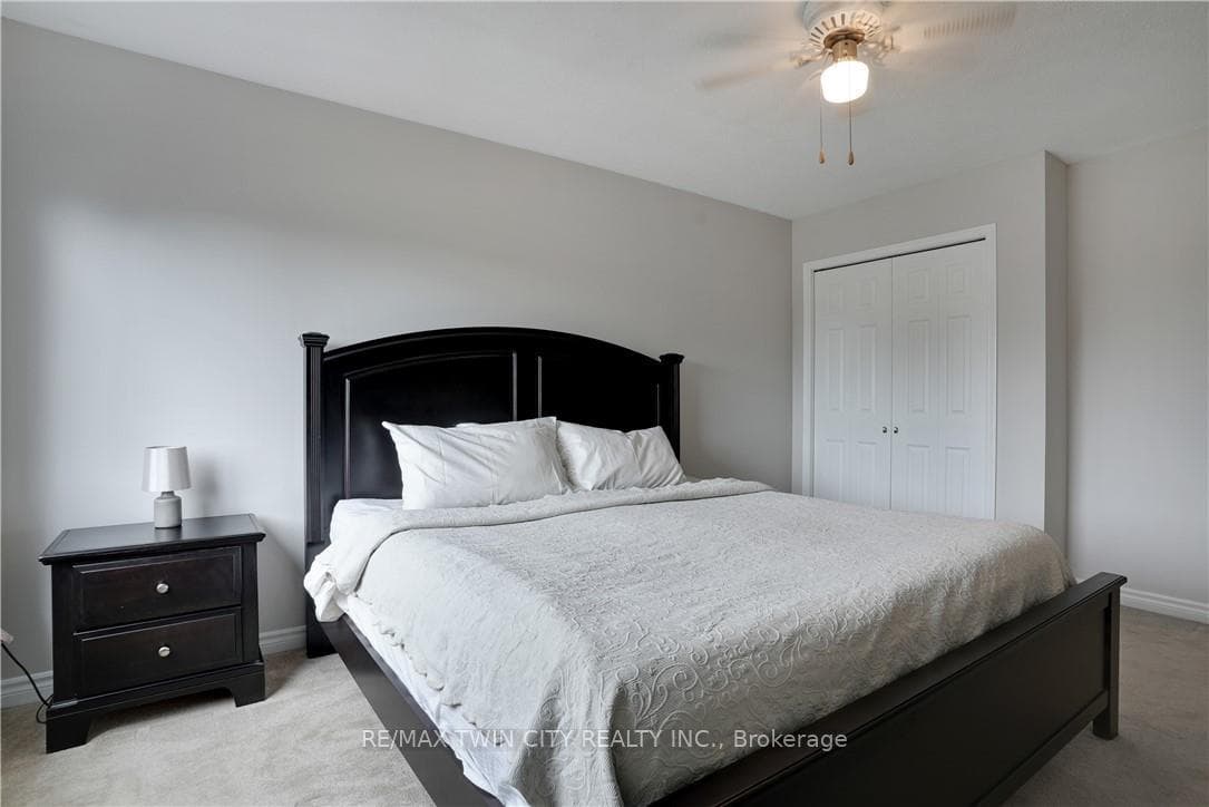 46 Chippewa Avenue photo 15