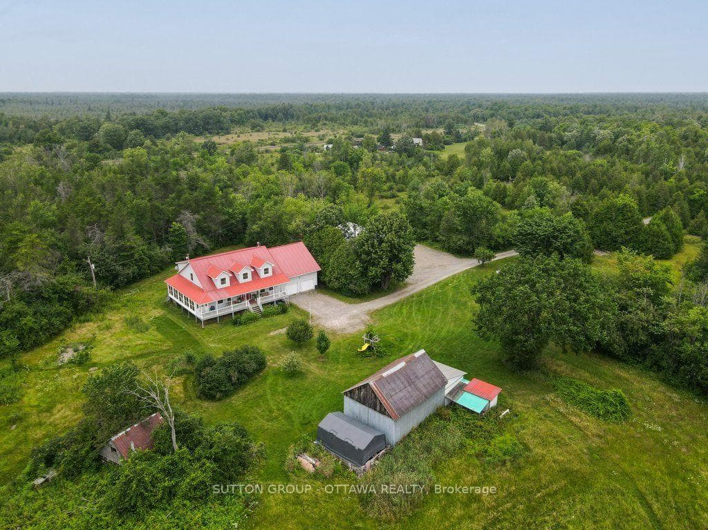 595 Holbrook Road photo 3