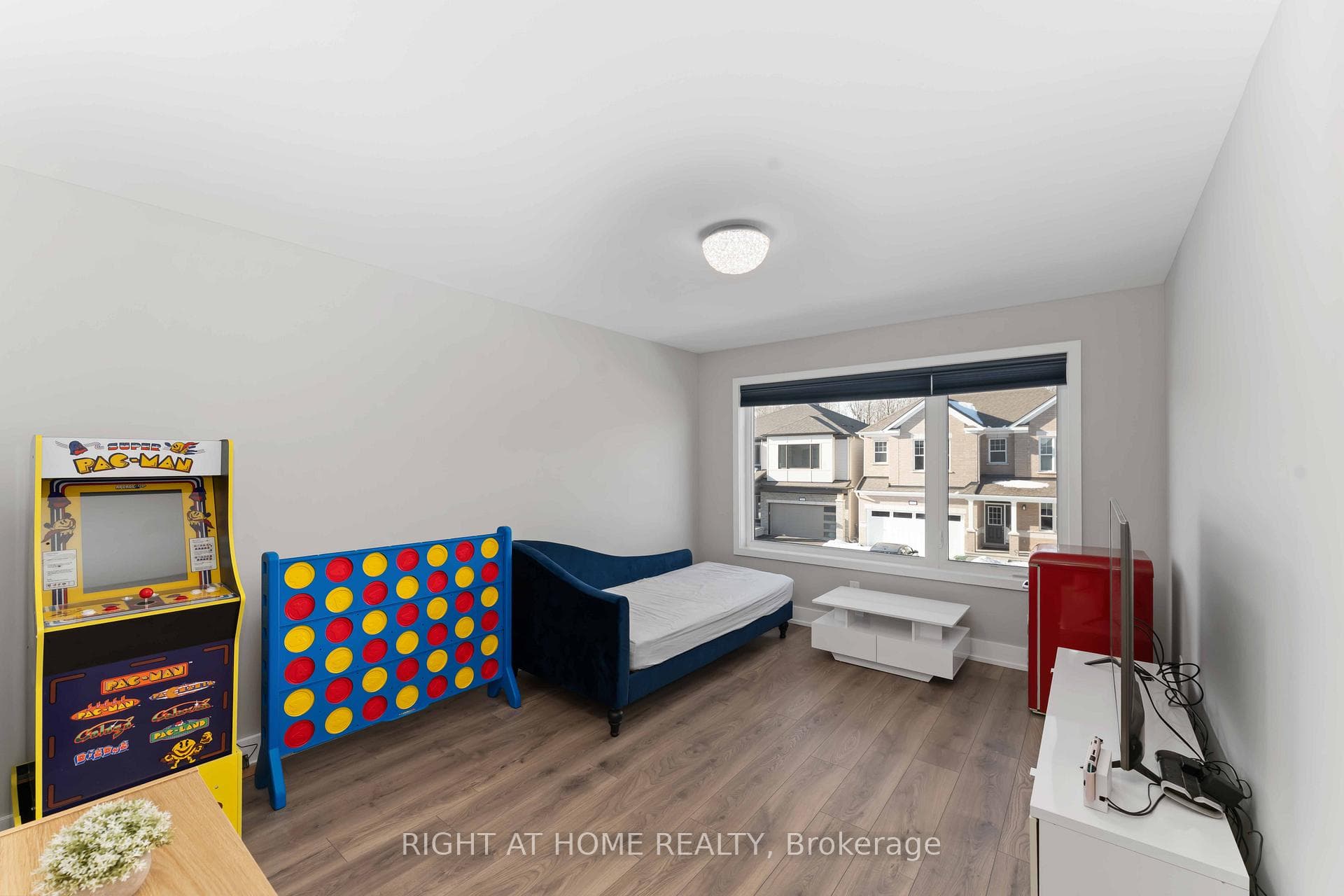 101 Green Ash Avenue photo 25