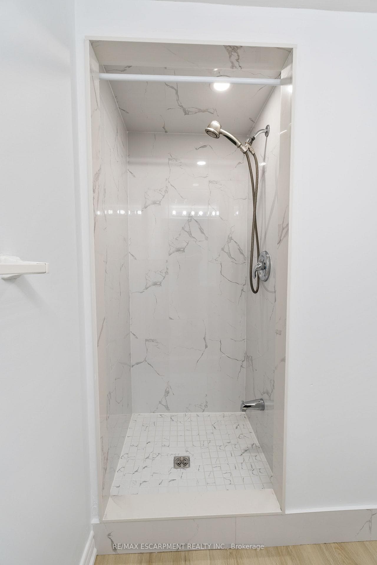 2155 Burnhamthorpe Road Unit 209 photo 27