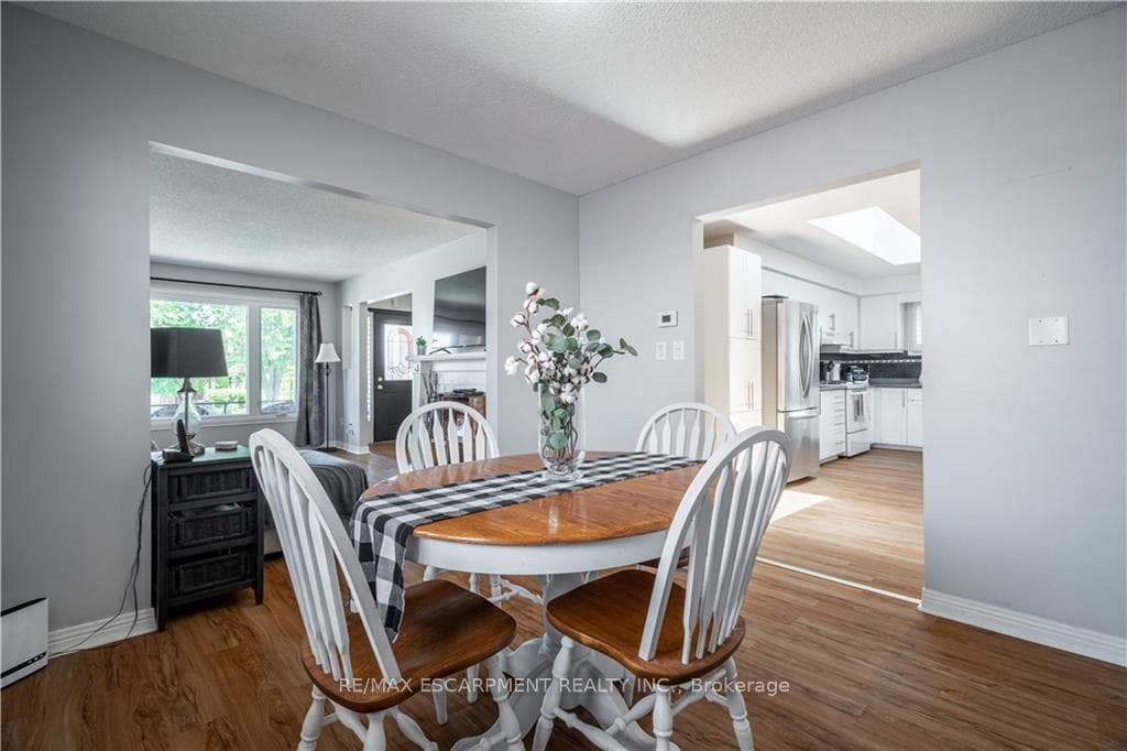 3 Novoco Drive photo 6