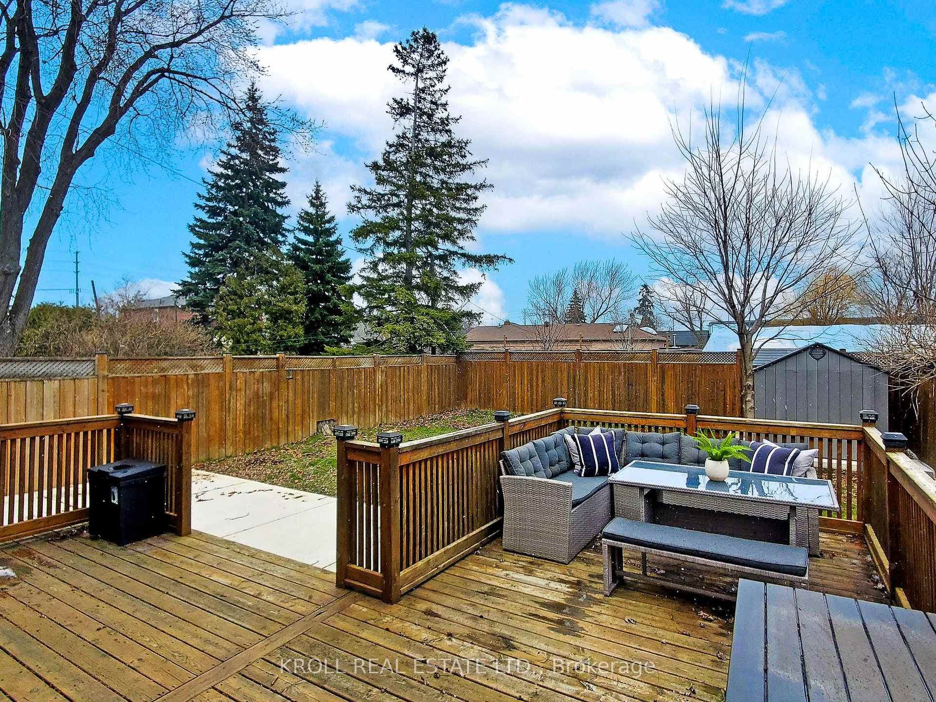 260 Lanor Avenue photo 40