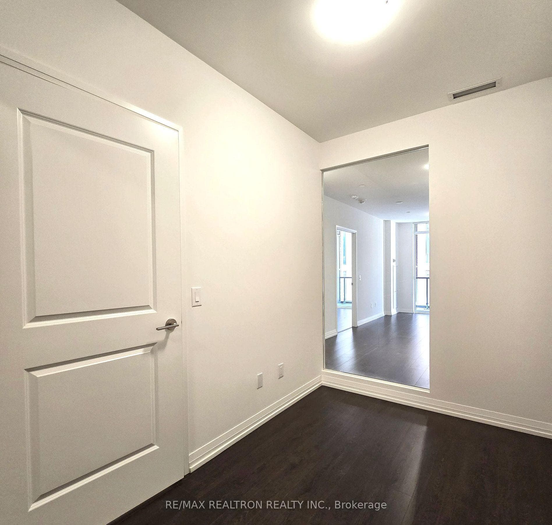 8 Widmer Street Unit 1204 photo 25