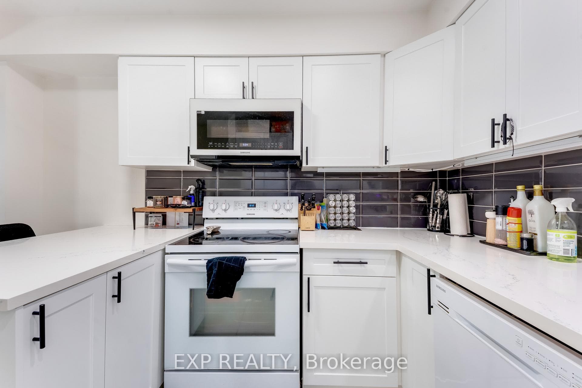 770 Fanshawe Park Road Unit 26 photo 23