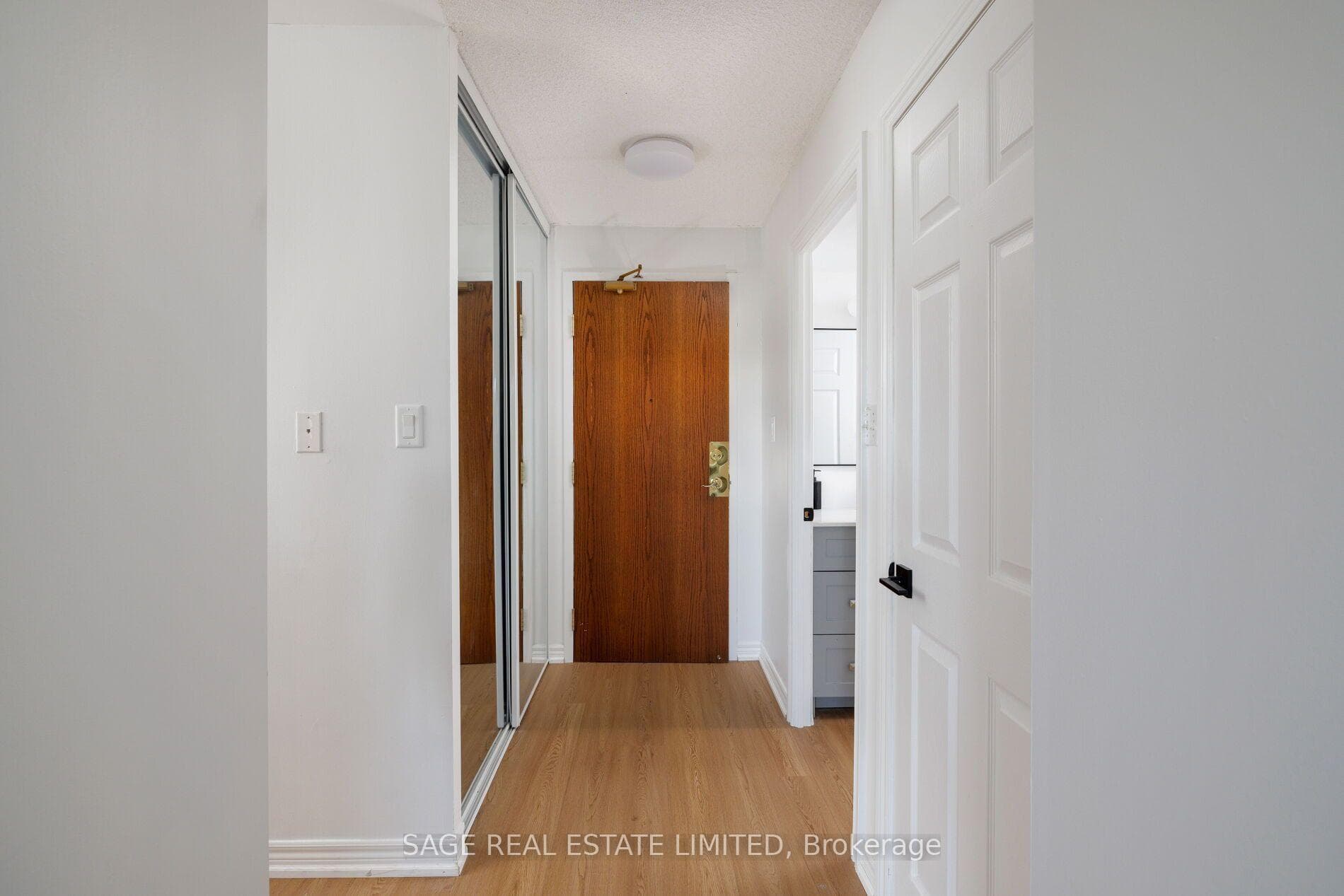 1700 Eglinton Avenue Unit 205 photo 6