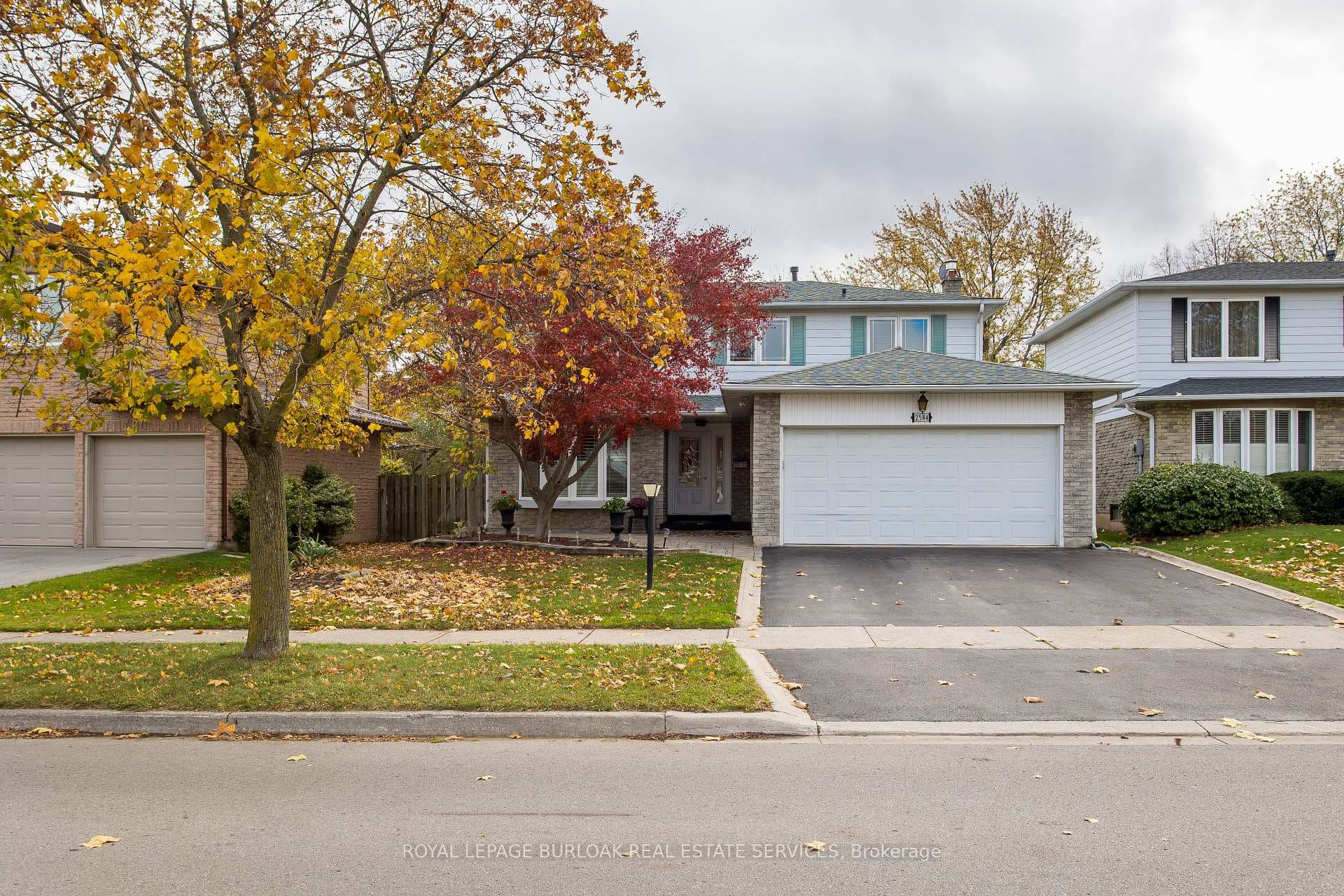 2564 Cavendish Drive photo 1