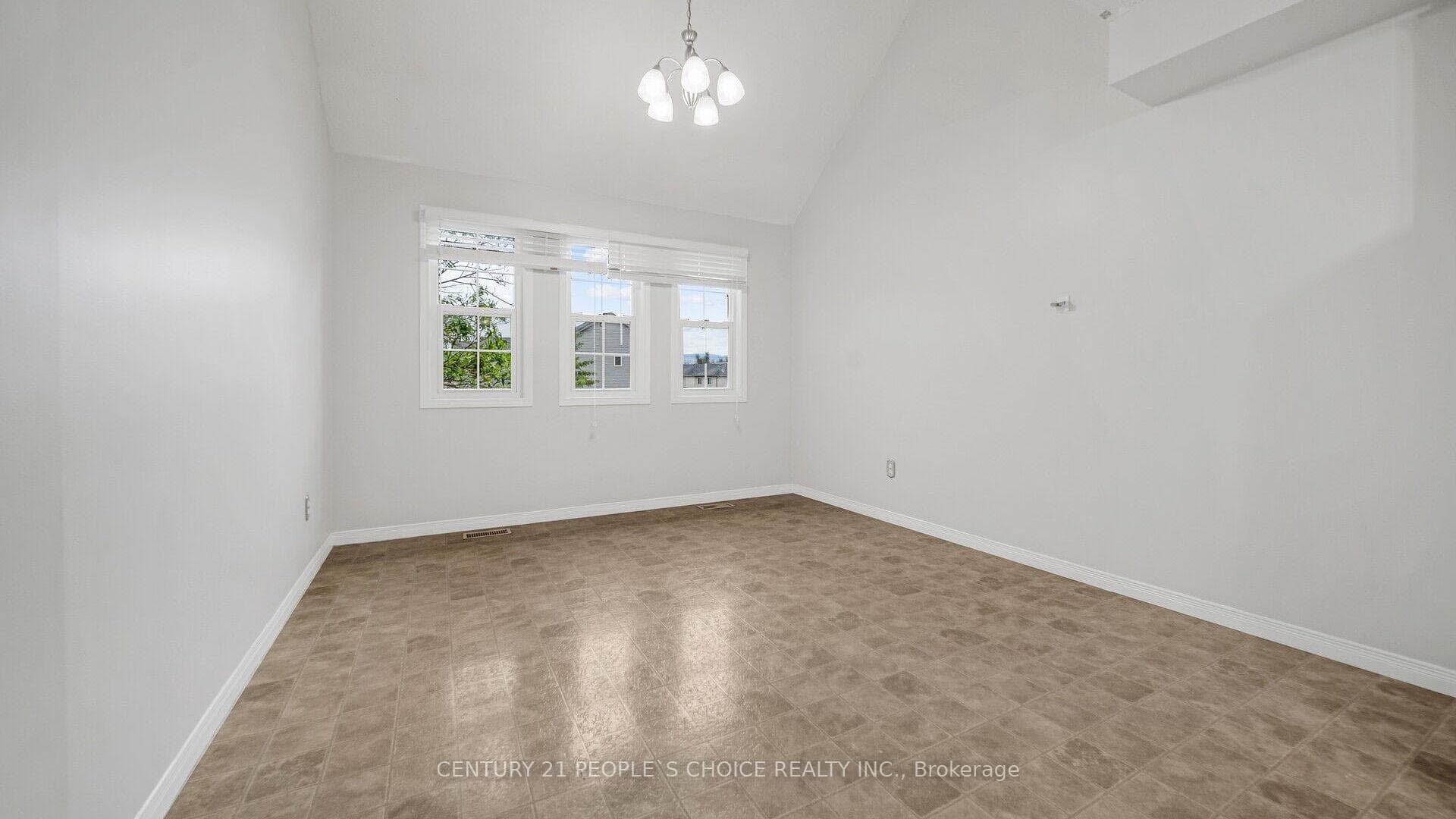 113 Prosperity Drive photo 10
