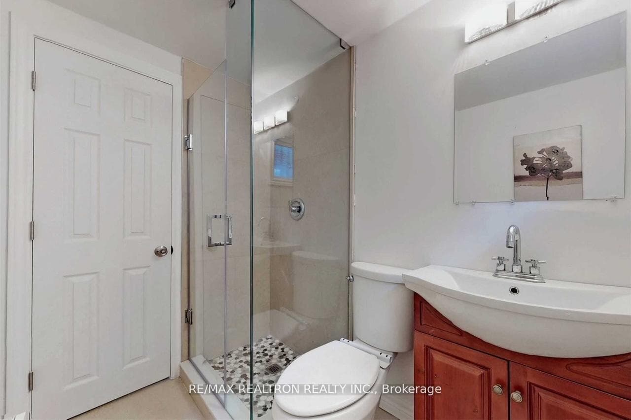 39 Bowerbank Drive photo 15