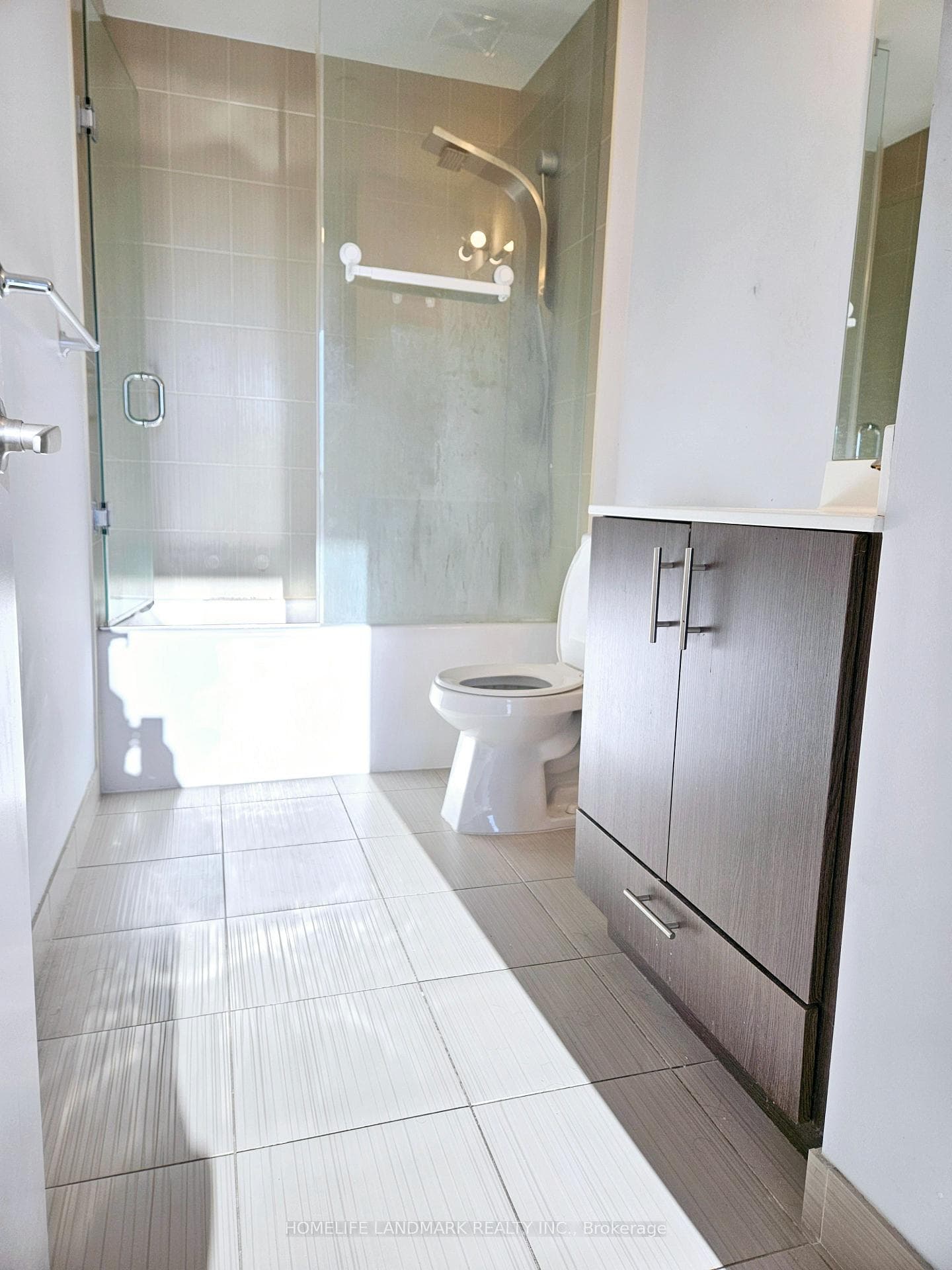 255 Village Green Square Unit PH05 photo 10
