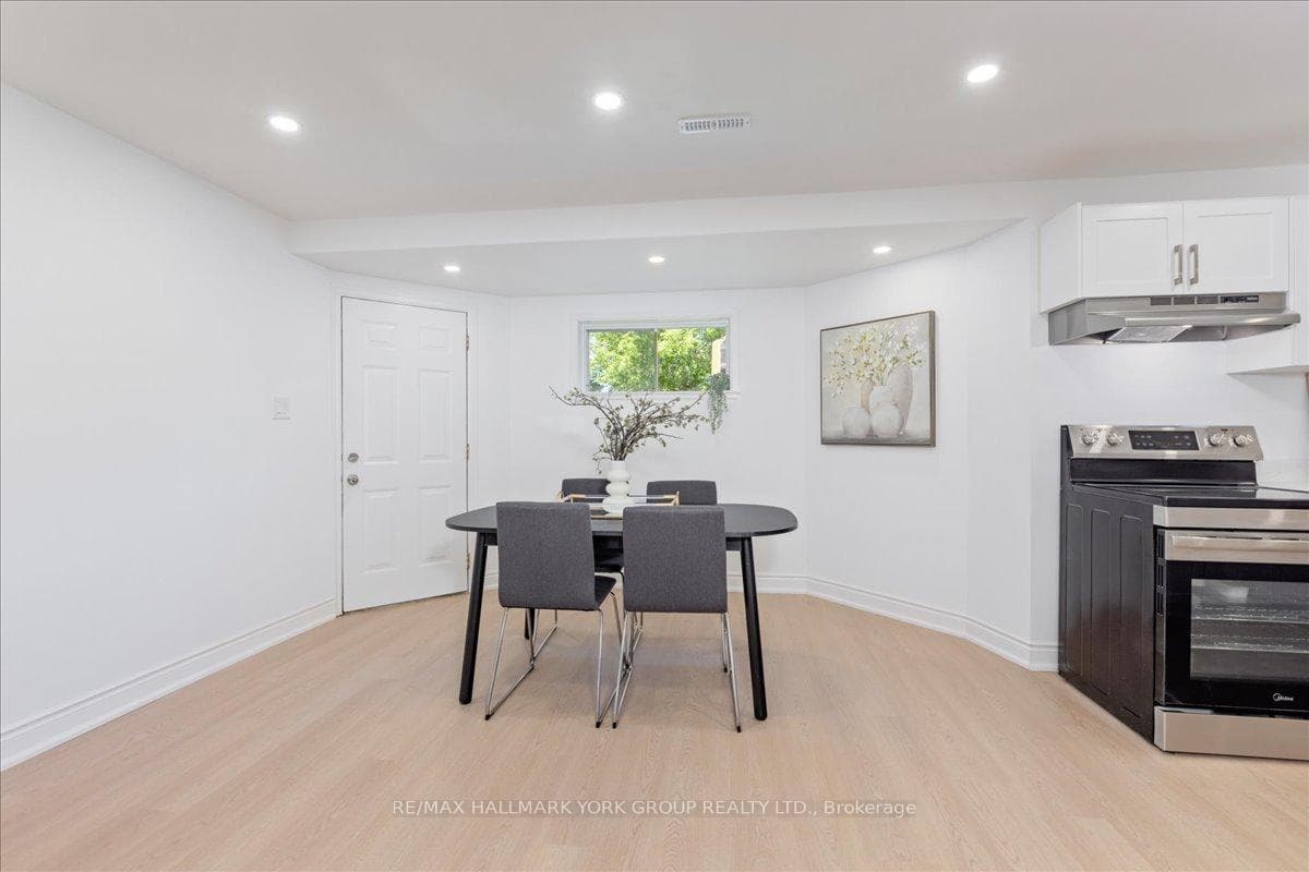 14 Aynsley Place photo 31