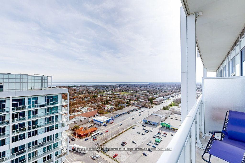 65 Speers Road Unit PH06 photo 35