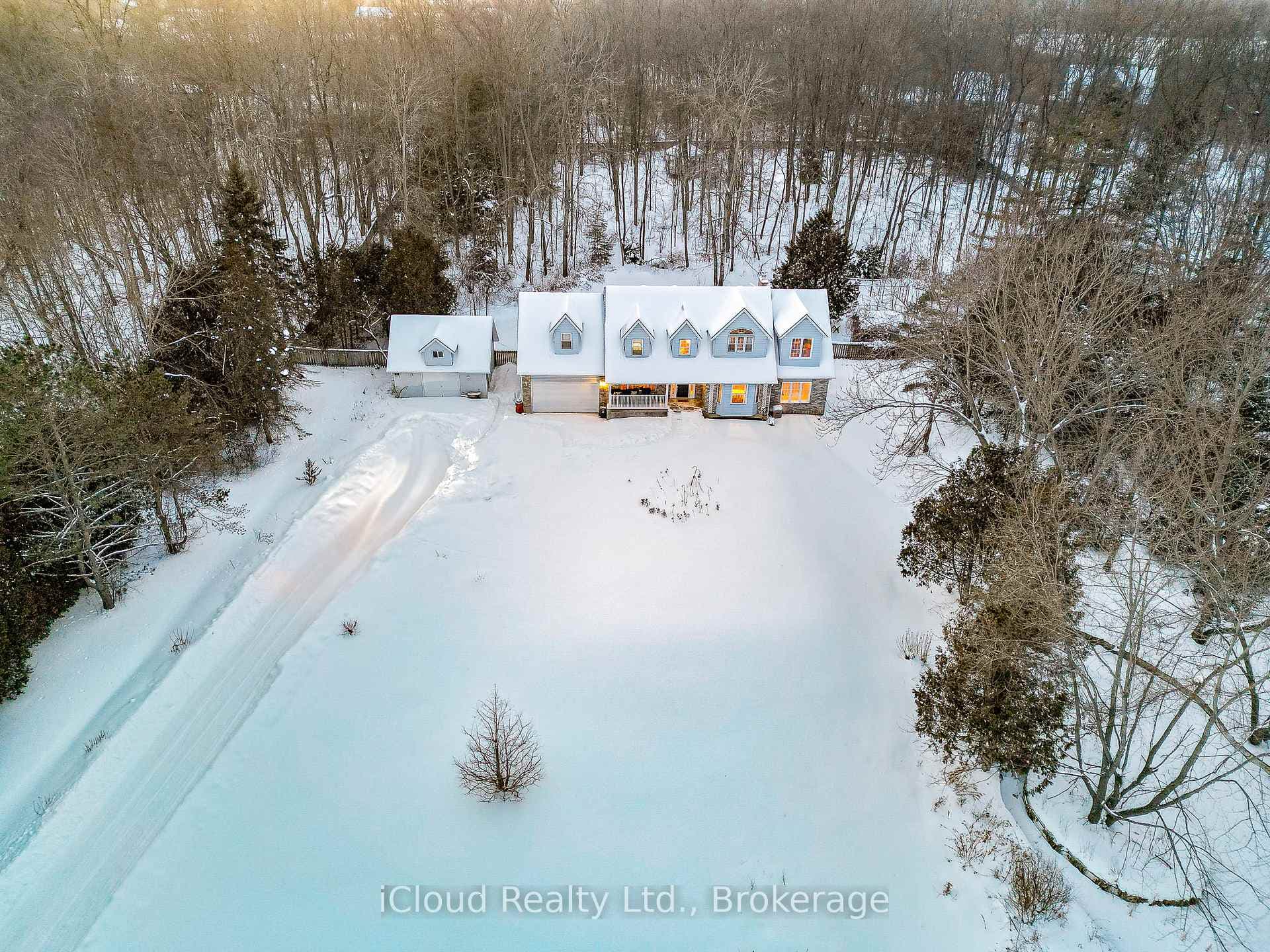 32 Howe Island Ferry Road photo 4