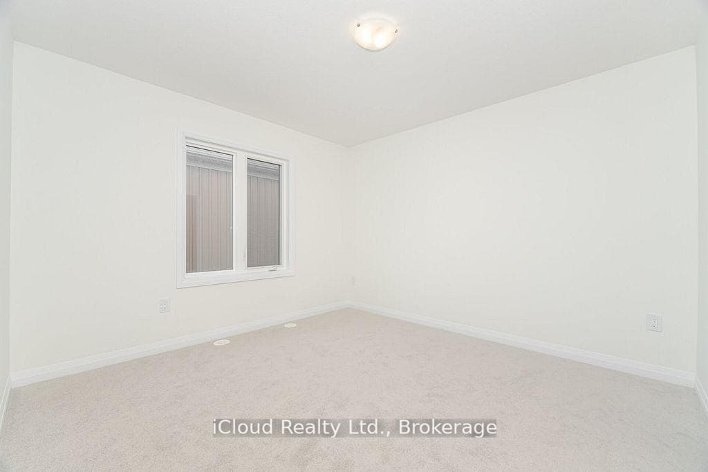 53 Stanley Avenue photo 27