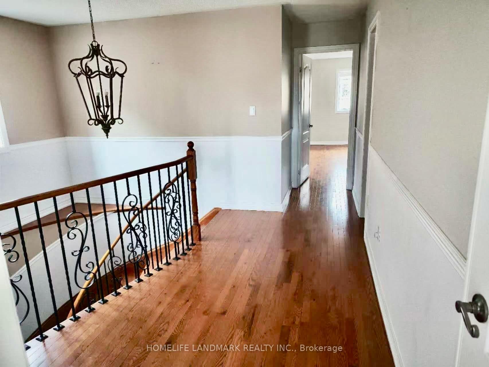 40 Ozner Crescent photo 15