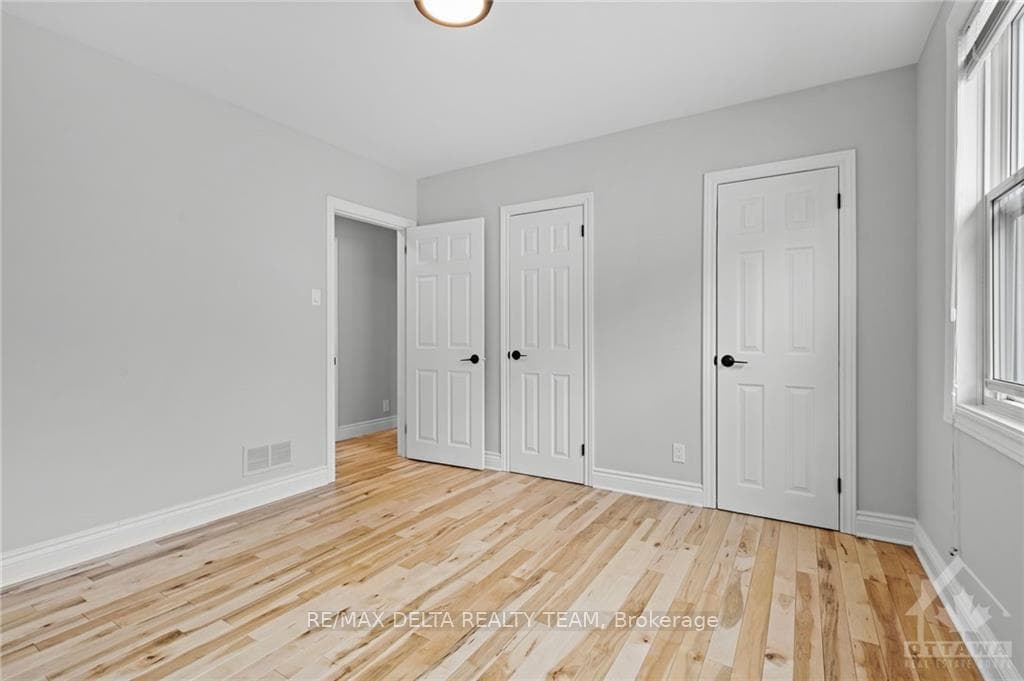 16 SEGUIN Street Unit A photo 9