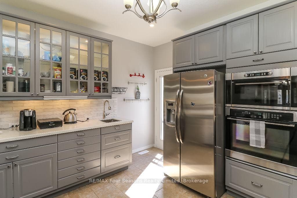 26 Chantler Road photo 14