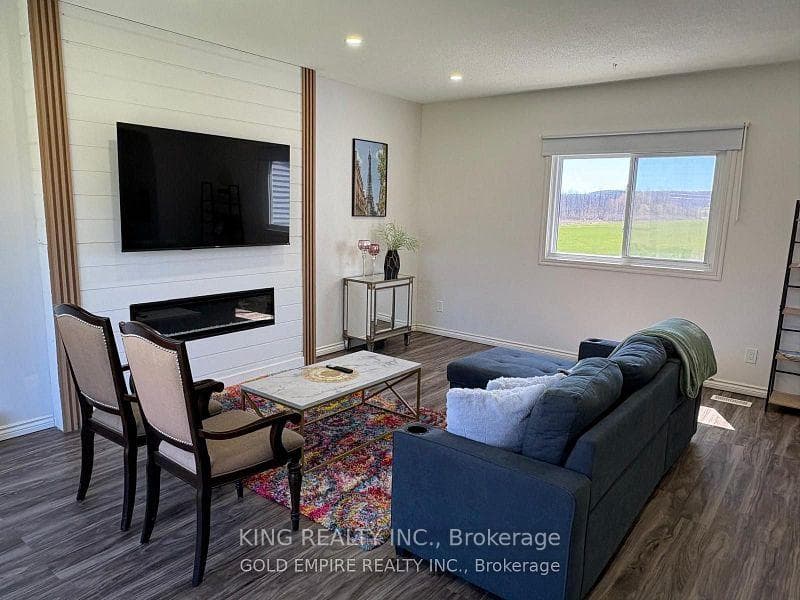 4266 Greenlane Road photo 13