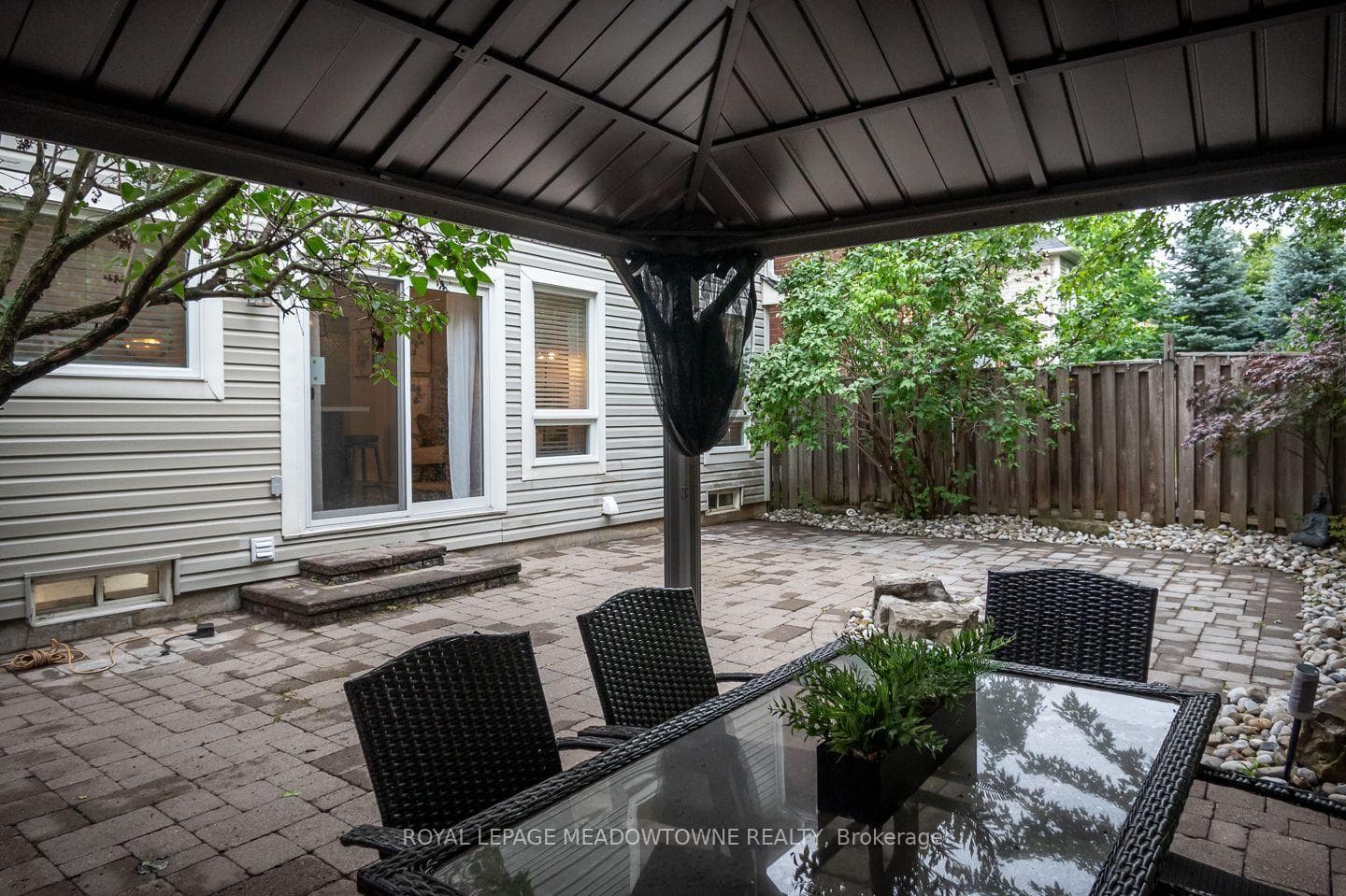 624 Marley Crescent photo 40