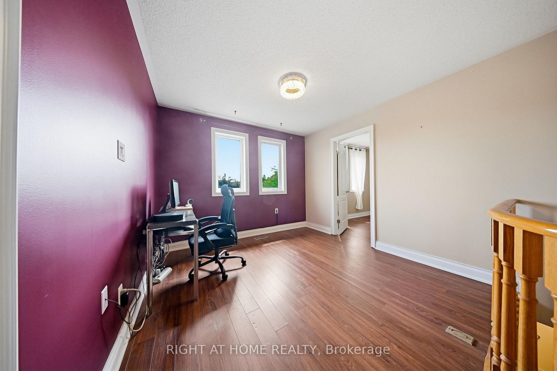29 Sunforest Drive photo 28