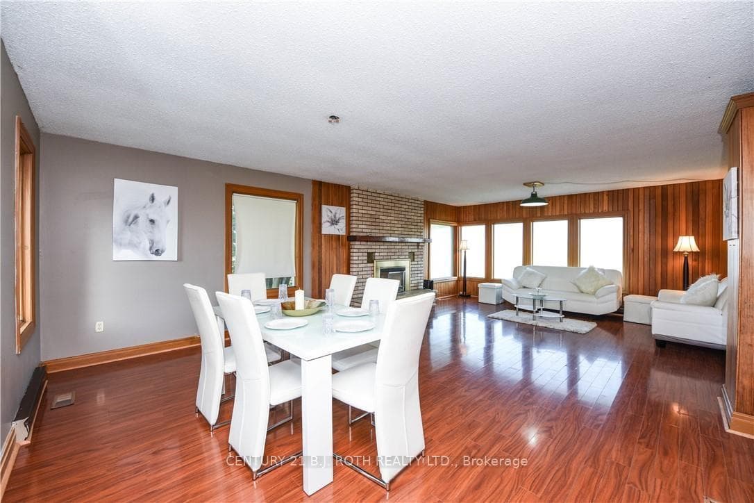 2146 INNISFIL BEACH Road photo 5