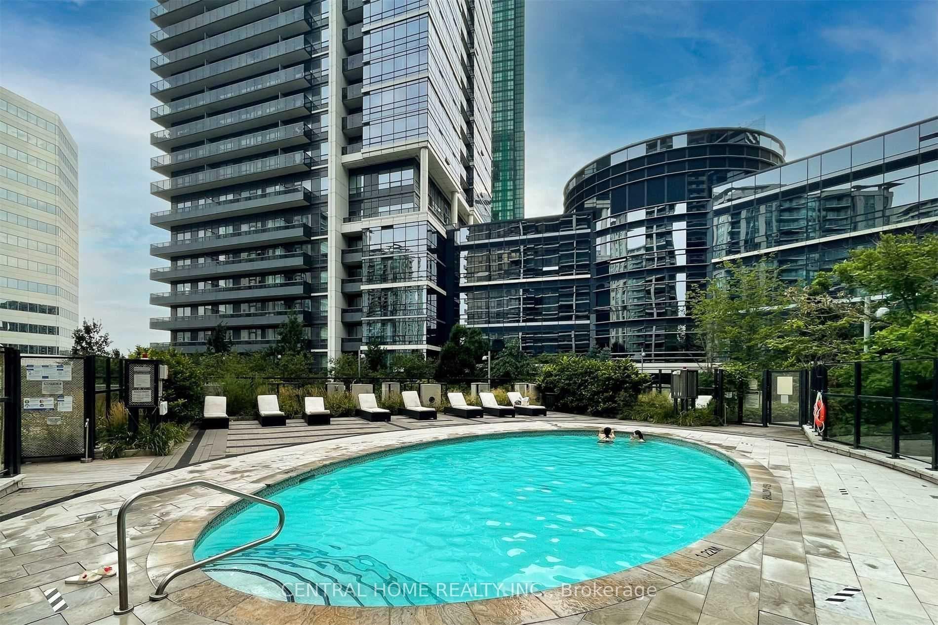 5 Sheppard Avenue Unit 2125 photo 24