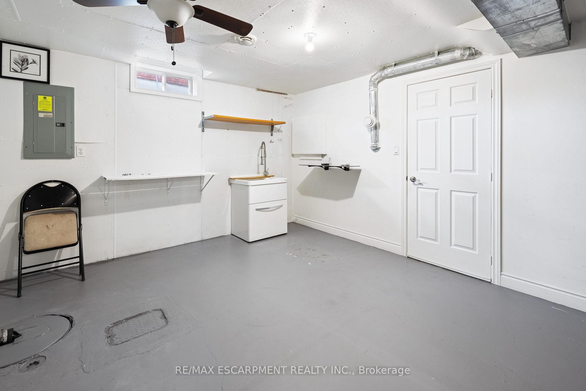 39 McKibbon Avenue photo 29
