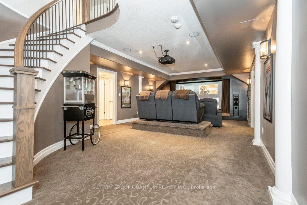 422 Deer Ridge Drive photo 25
