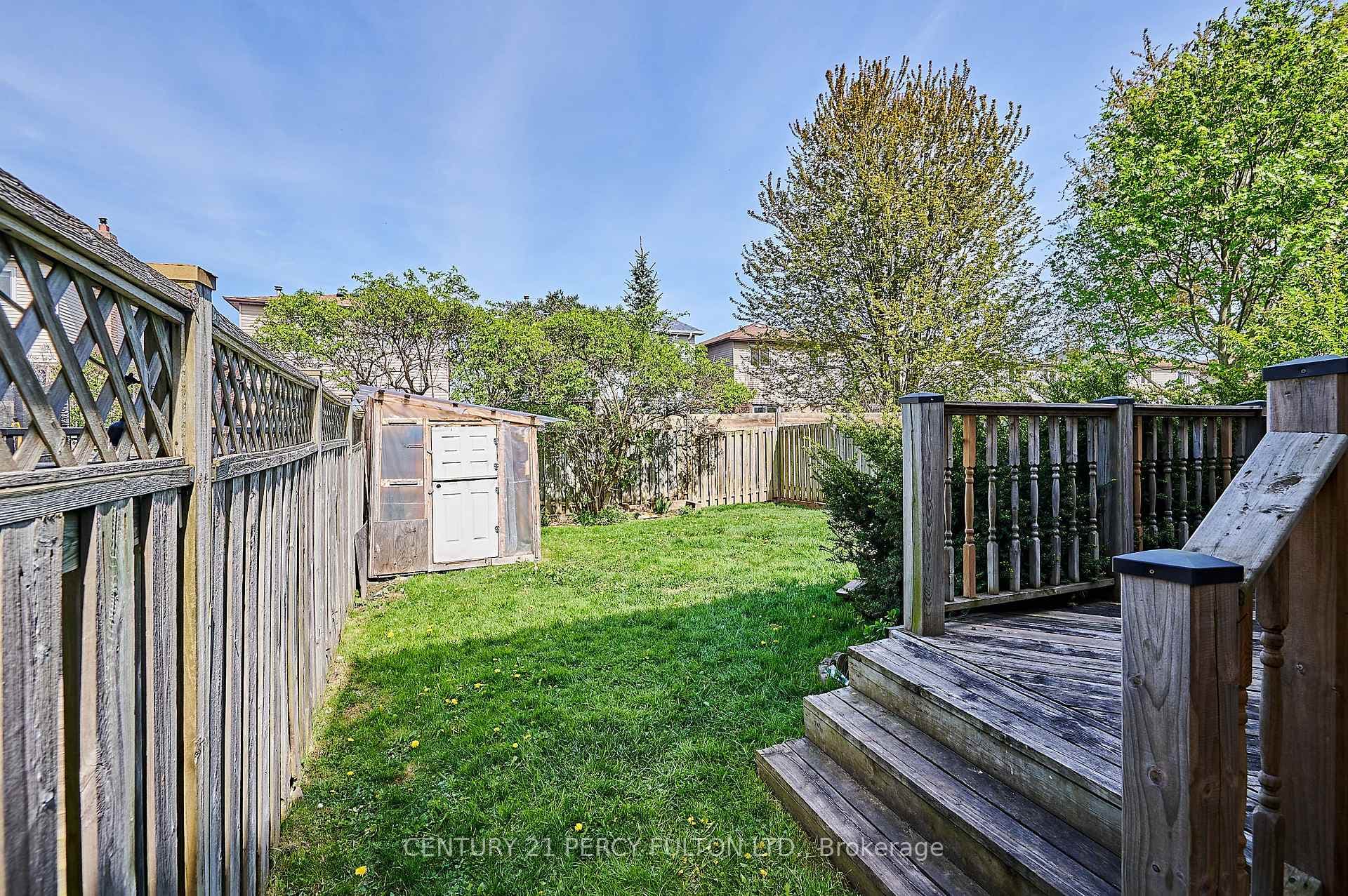 89 Barnes Drive photo 38