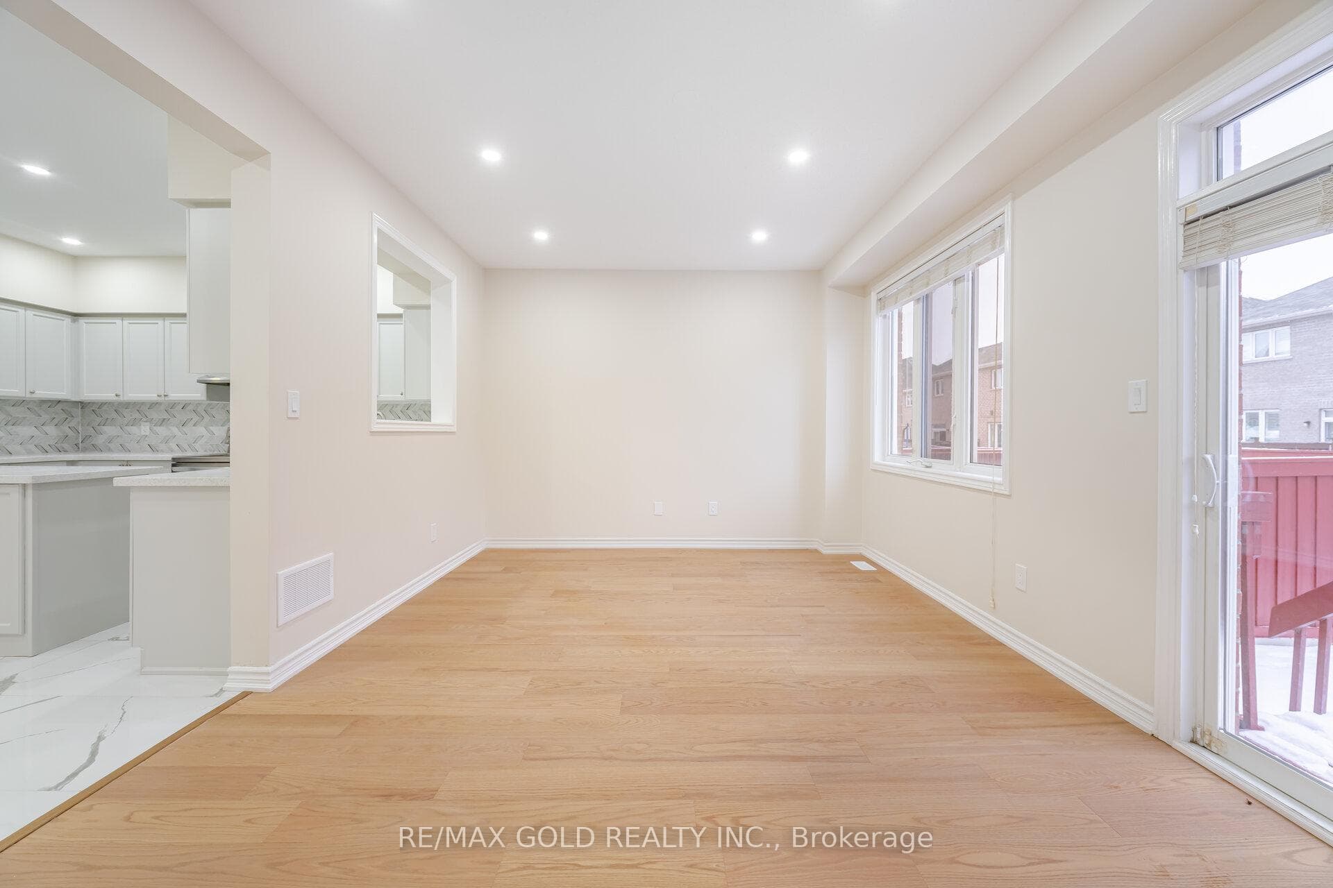 28 Mulgrave Street photo 11