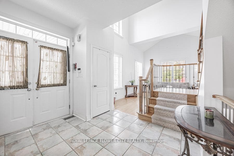 73 Hollywood Hill Circle photo 4