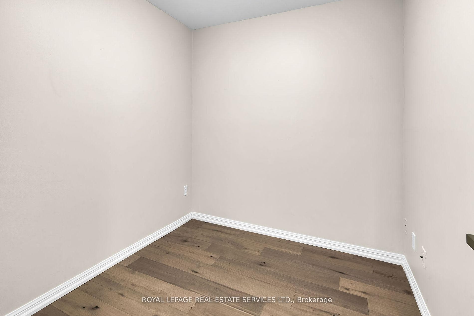 188 Redpath Avenue Unit 707 photo 21
