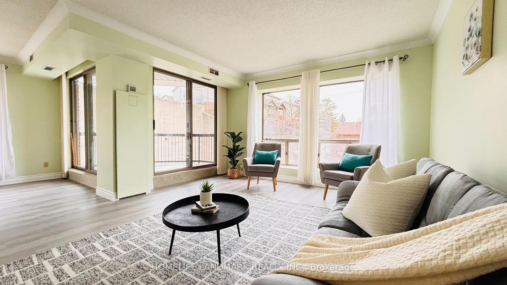 300 KEATS Way Unit 207 photo 29