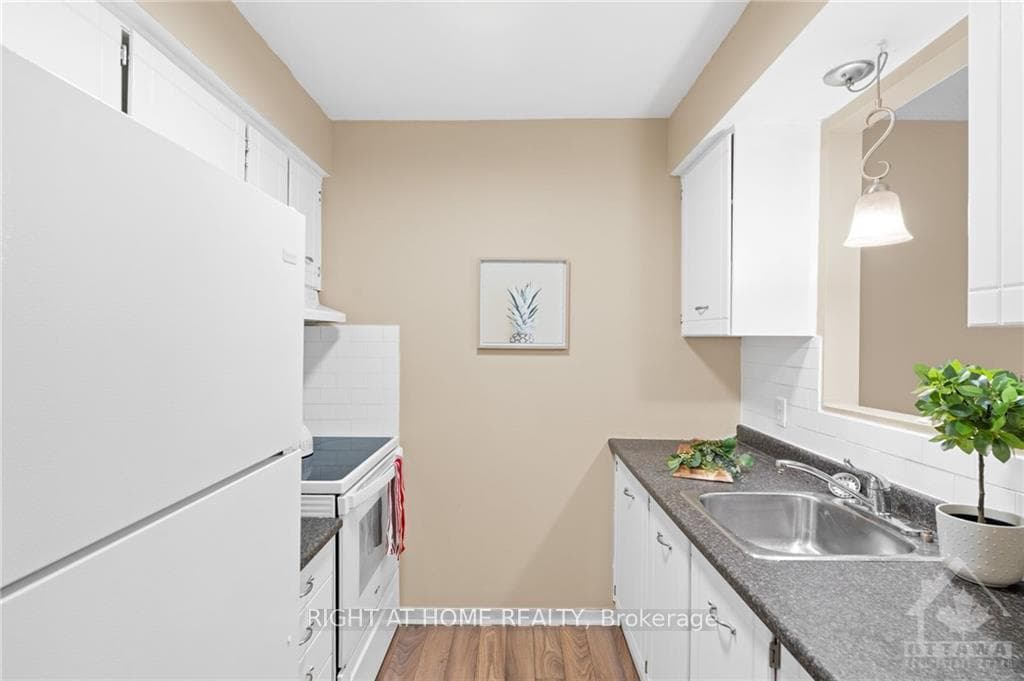 6 PEARL Street Unit B photo 7