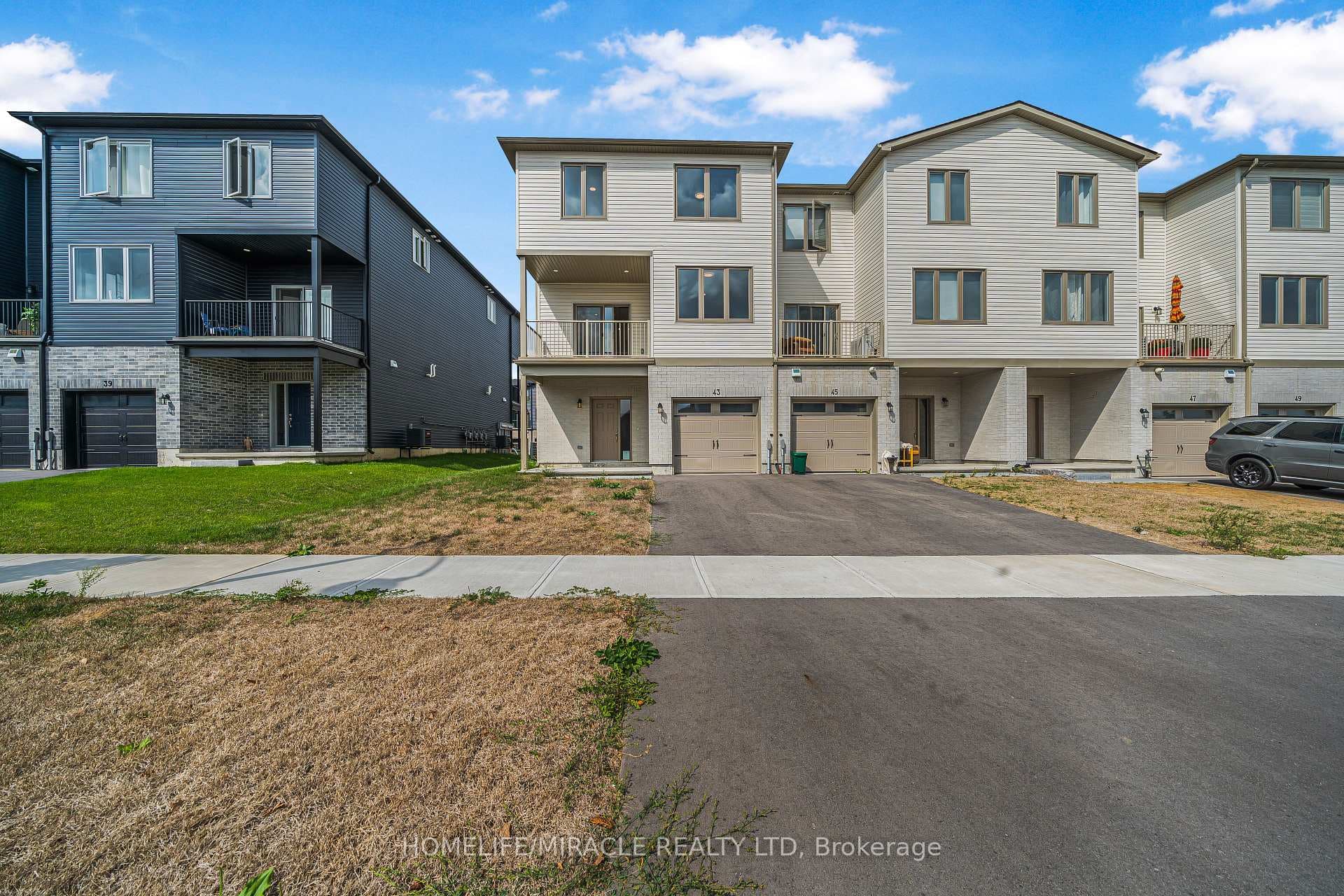 43 Markland Avenue photo 2