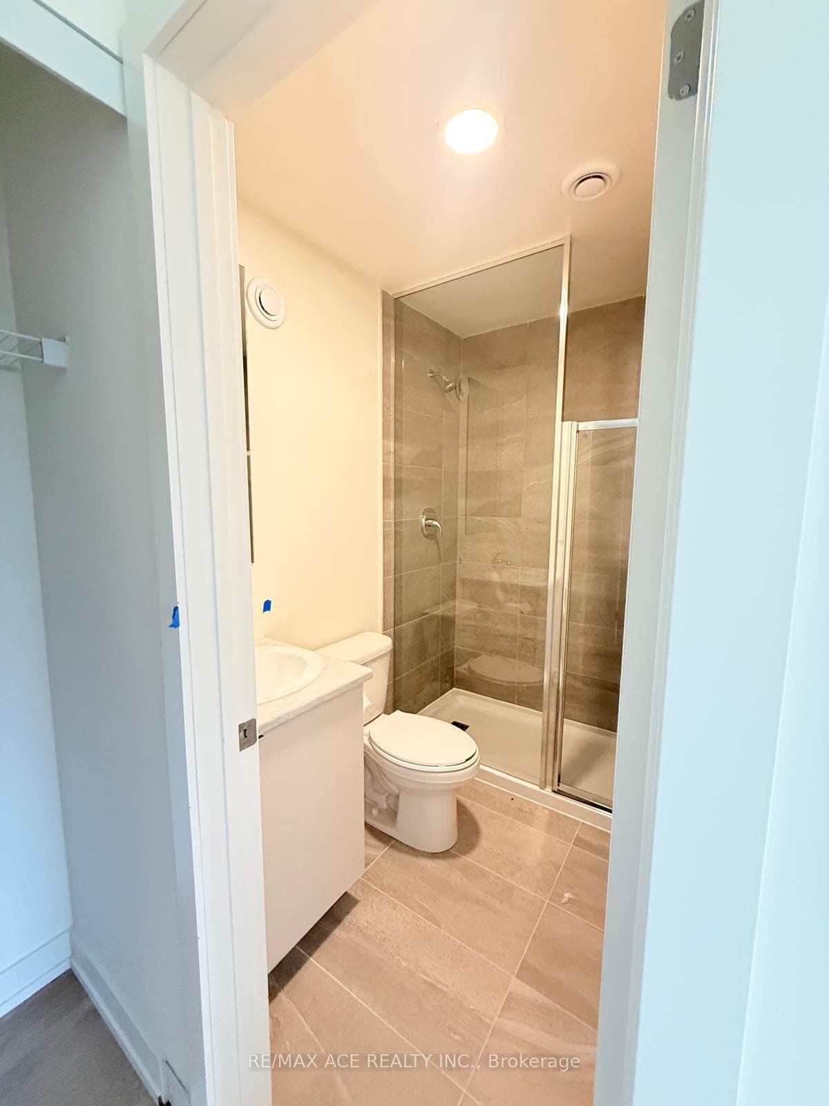 16 Melbourne Avenue Unit 317B photo 17