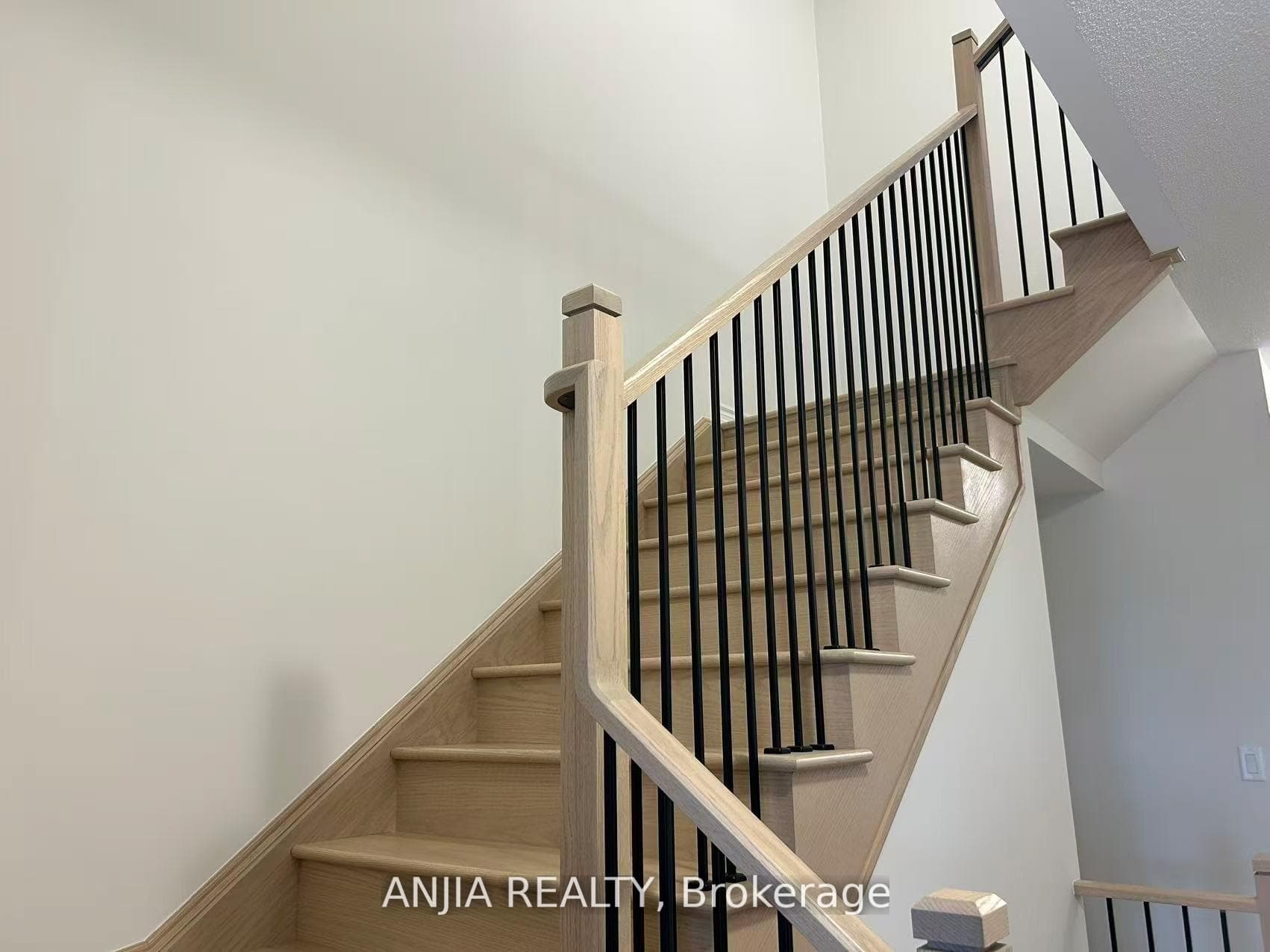 65 Greer Street photo 9