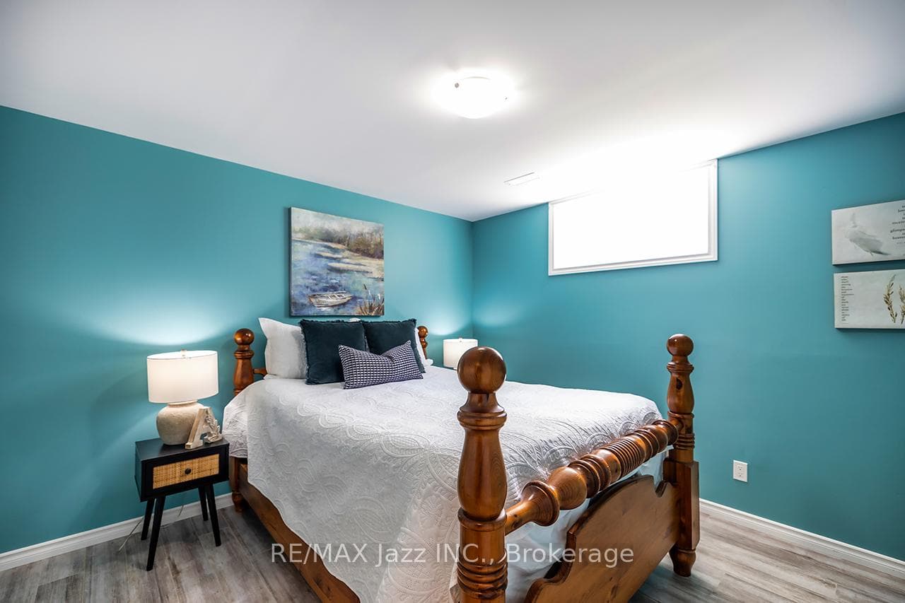 1 MILLPOND Lane photo 30