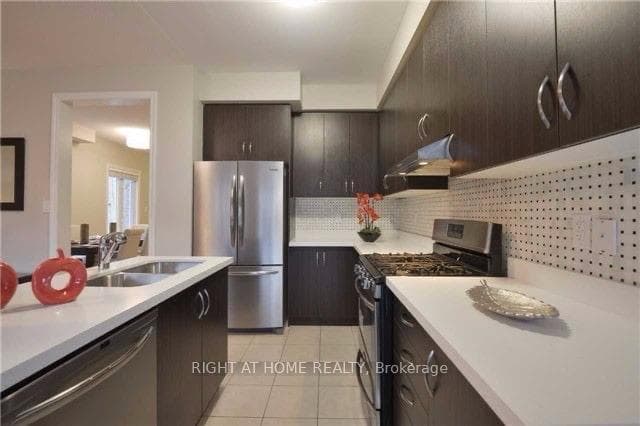 693 Ferguson Drive photo 4