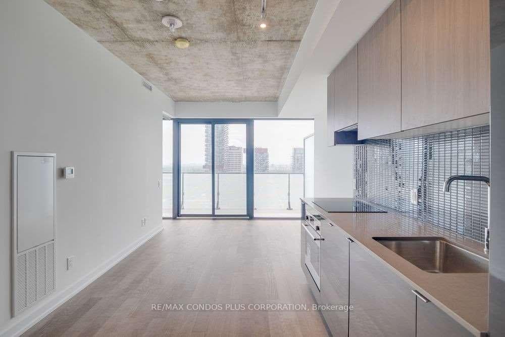 161 Roehampton Avenue Unit 3512 photo 11