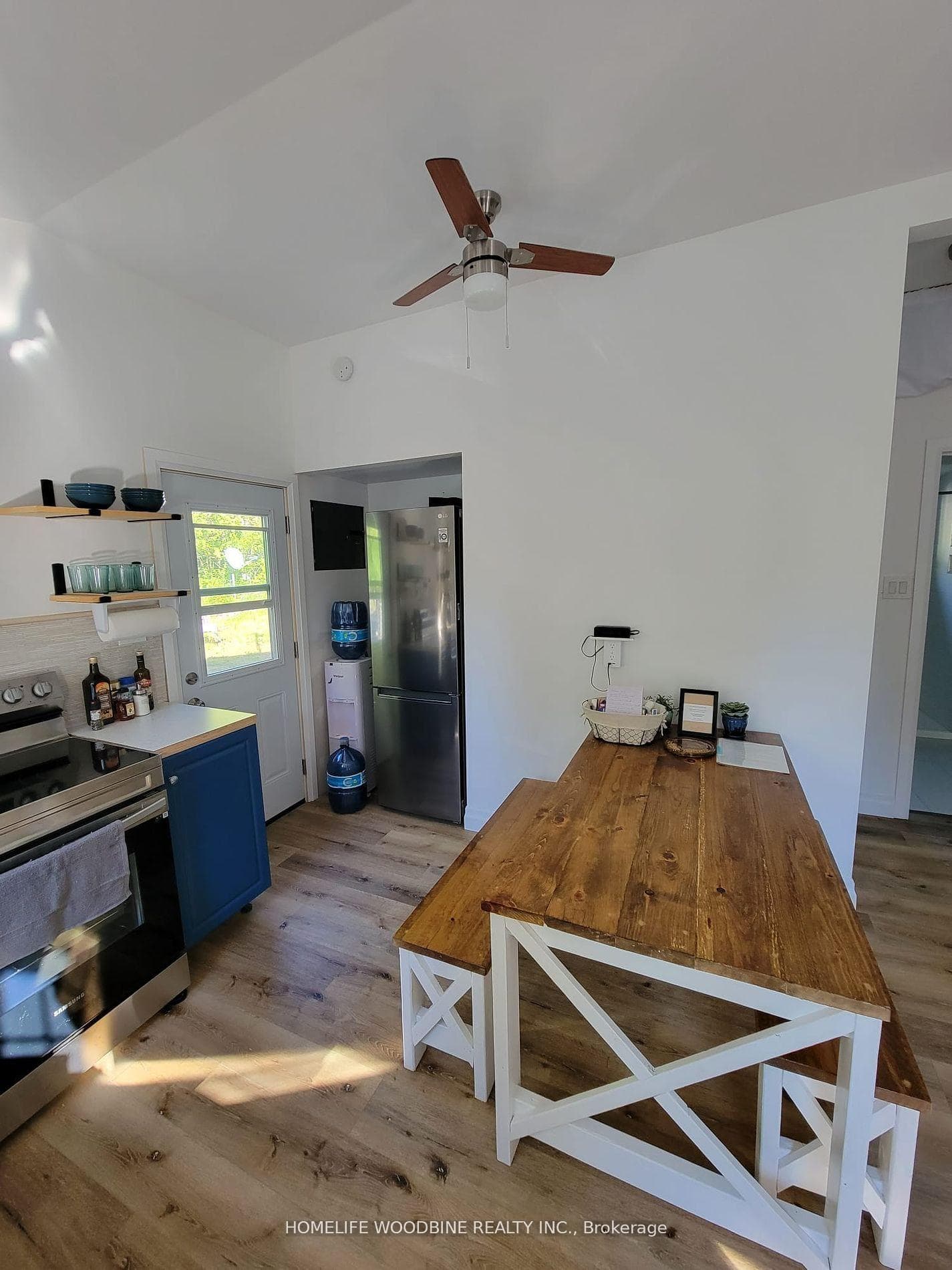 1070 Providence Drive photo 4