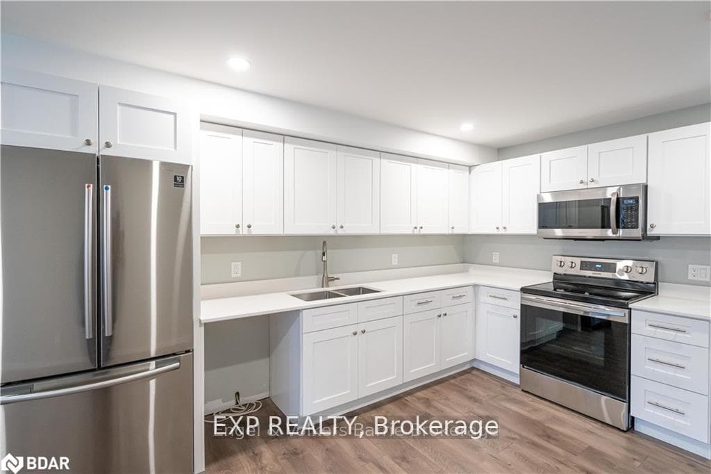 19 Loon Avenue Unit Lower Level photo 5
