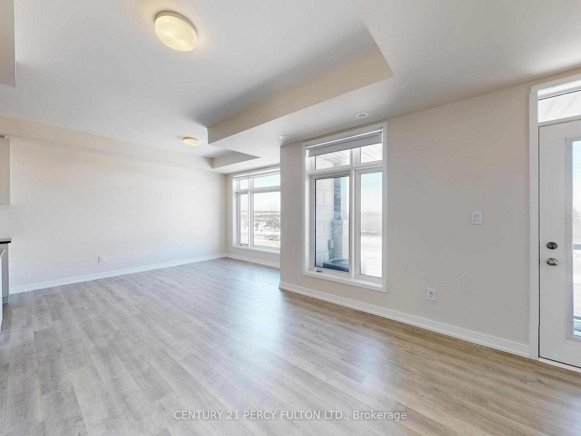 2550 Castlegate Crossing Unit 206 photo 10