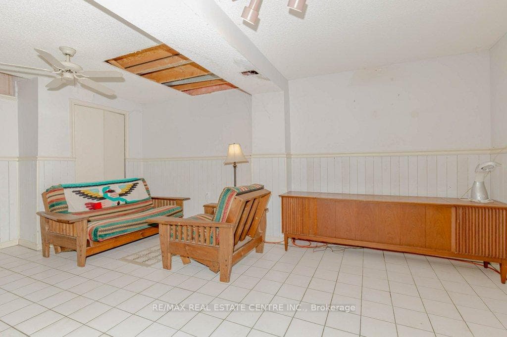 25 Nimrod Crescent photo 21