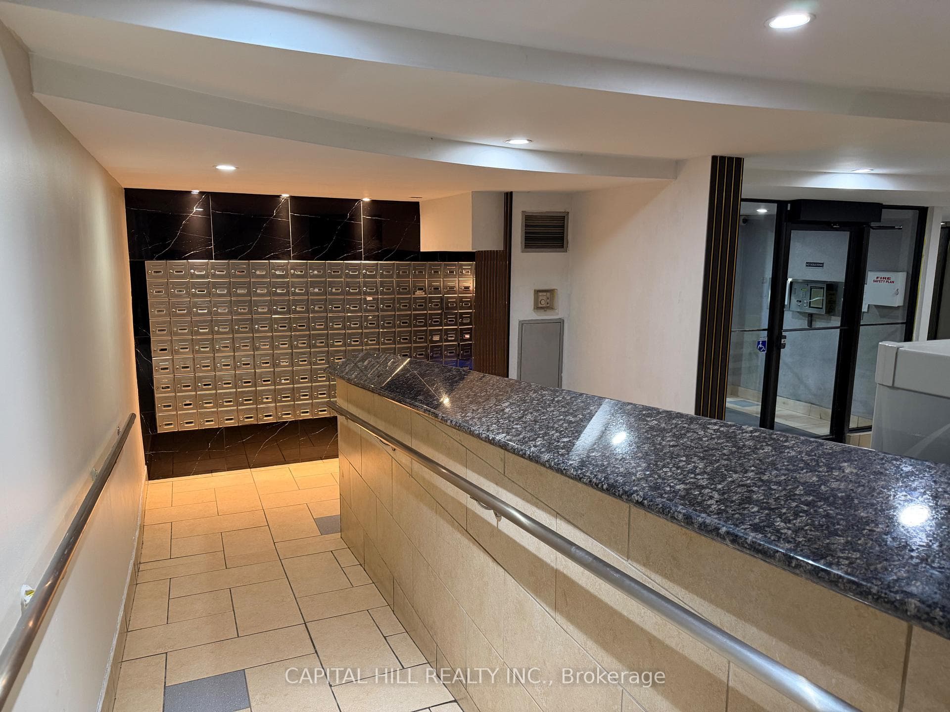 99 Blackwell Avenue Unit 1108 photo 5