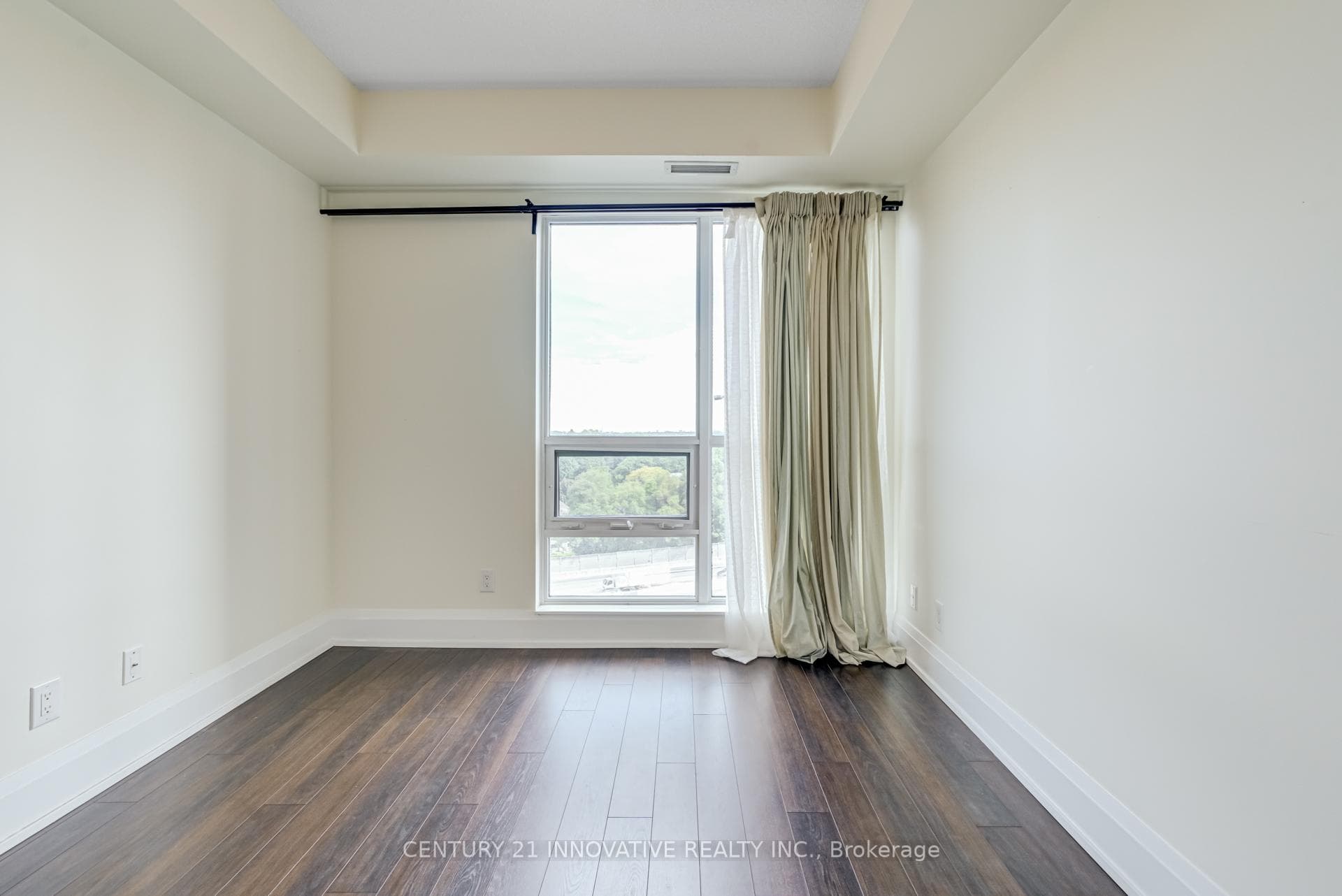 120 Harrison Garden Boulevard Unit 1008 photo 14