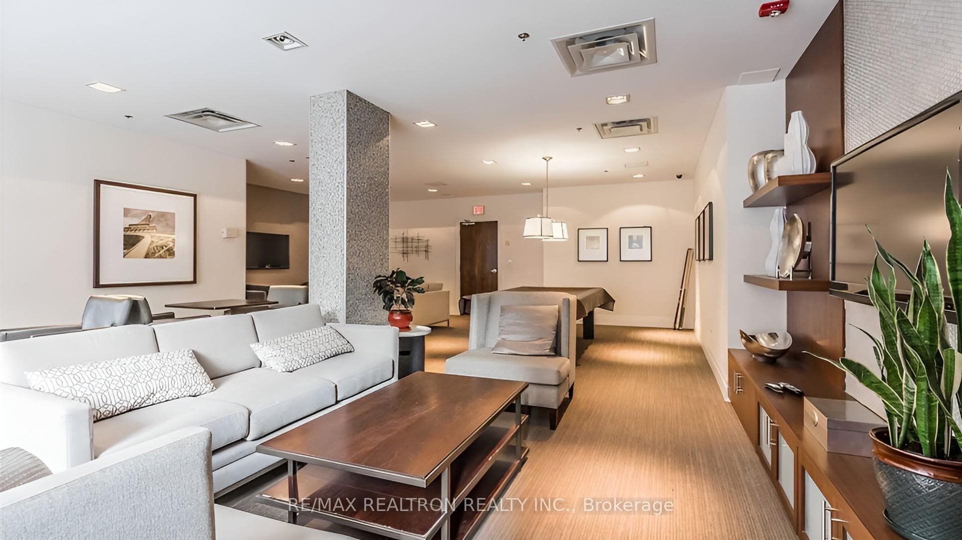 27 Rean Drive Unit 224 photo 34