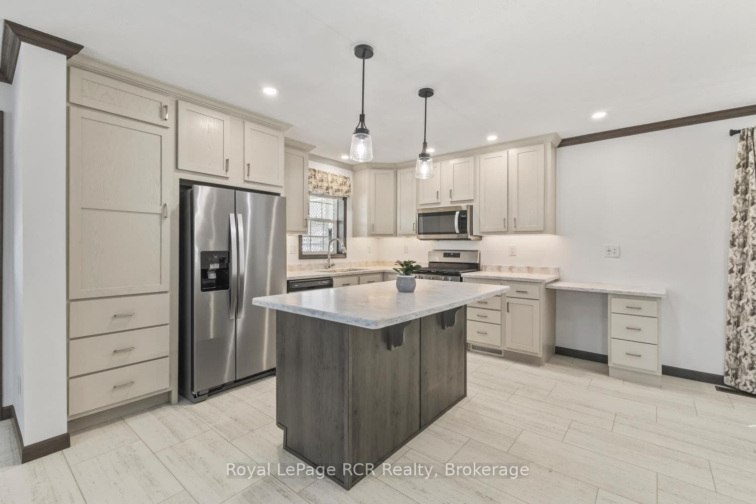 206 Spruce Drive photo 6