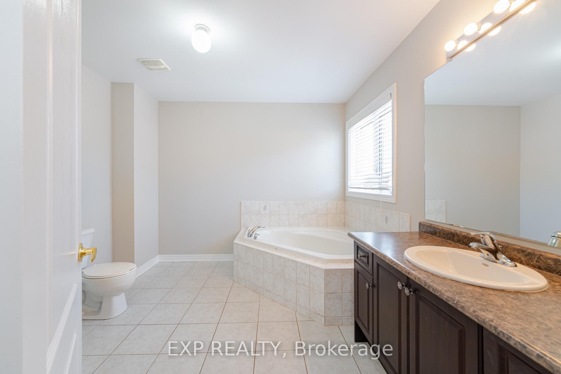 397 Scott Boulevard Unit Upper photo 23