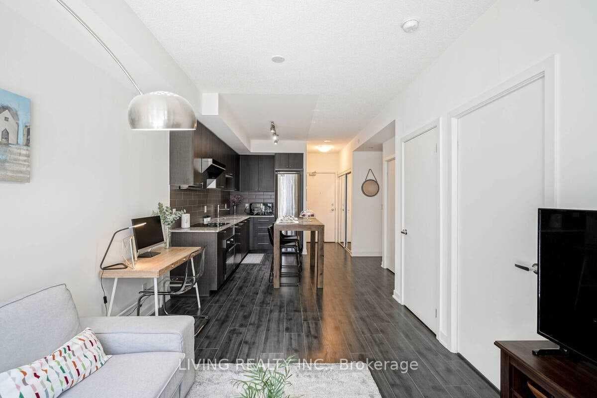 18 Rean Drive Unit 502 photo 9